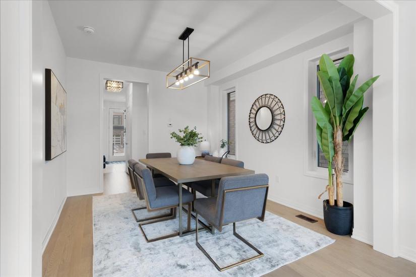 Property listing for 628 Windwood Drive, Binbrook, ON